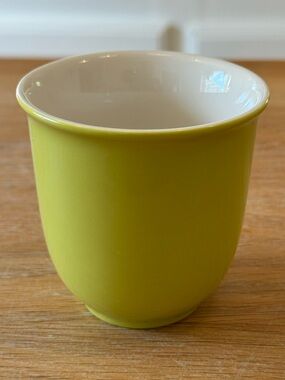 🍵 FORLIFE Handleless Tea Cup Chartreuse Green Bell Shape Japanese Style